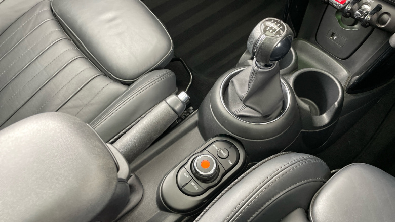 MINI Hatchback 1.5 Cooper Exclusive II 3dr [Comfort Pack] Petrol Hatchback